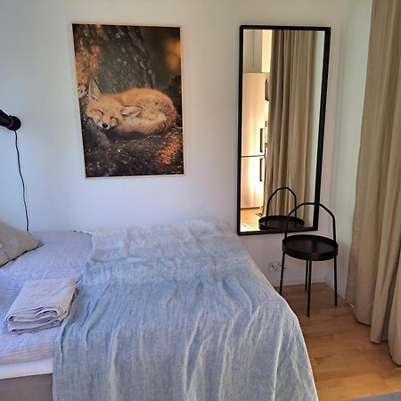 Modern Apartment Karkku Bagian luar foto